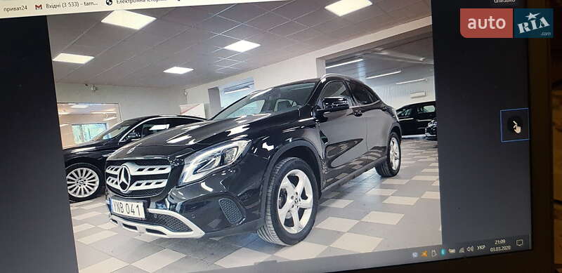 Внедорожник / Кроссовер Mercedes-Benz GLA-Class 2017 в Хмельницком