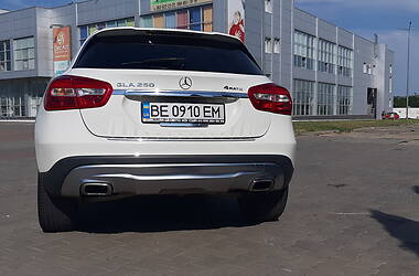 Внедорожник / Кроссовер Mercedes-Benz GLA-Class 2016 в Николаеве