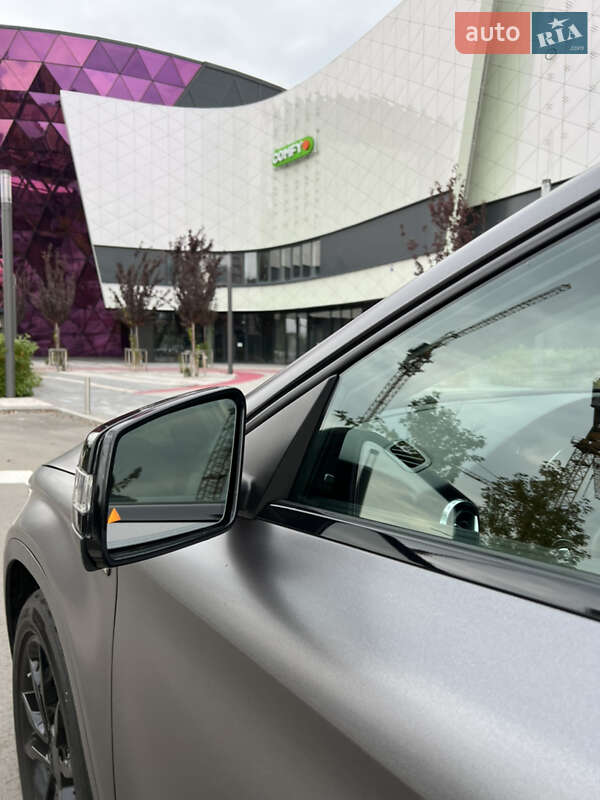 Внедорожник / Кроссовер Mercedes-Benz GLA-Class 2014 в Киеве