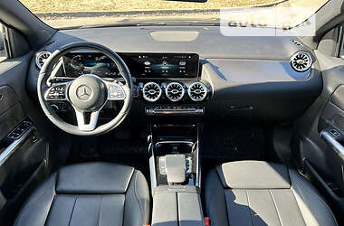 Внедорожник / Кроссовер Mercedes-Benz GLA-Class 2020 в 