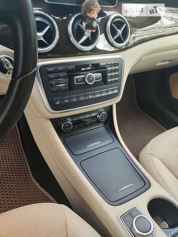 Внедорожник / Кроссовер Mercedes-Benz GLA-Class 2014 в Черновцах