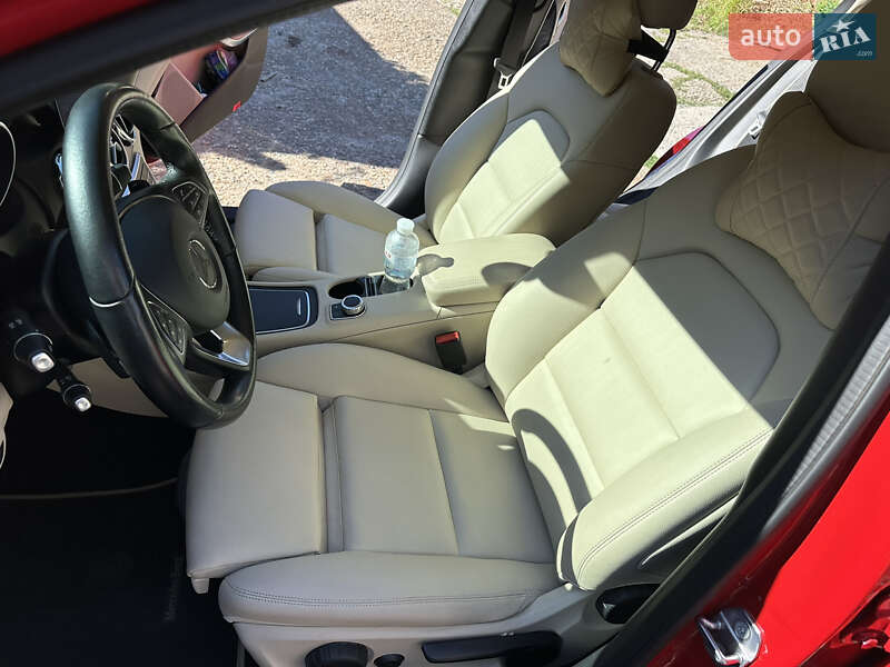 Позашляховик / Кросовер Mercedes-Benz GLA-Class 2018 в Дніпрі