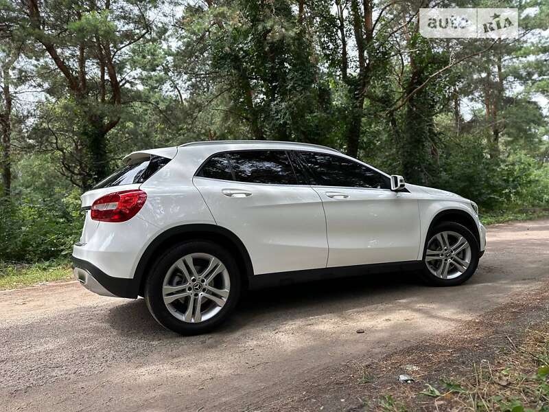 Позашляховик / Кросовер Mercedes-Benz GLA-Class 2019 в Кропивницькому