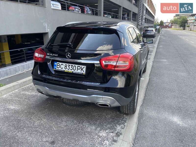 Внедорожник / Кроссовер Mercedes-Benz GLA-Class 2018 в Львове фото 6 Внедорожник / Кроссовер Mercedes-Benz GLA-Class 2018 в Львове