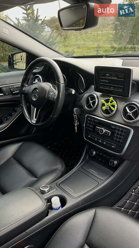 Позашляховик / Кросовер Mercedes-Benz GLA-Class 2015 в Львові