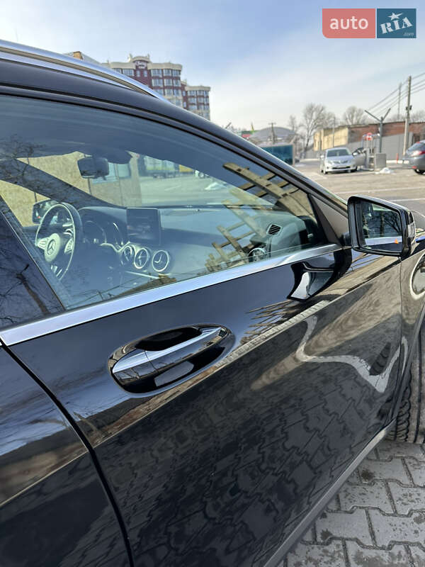 Внедорожник / Кроссовер Mercedes-Benz GLA-Class 2019 в Киеве