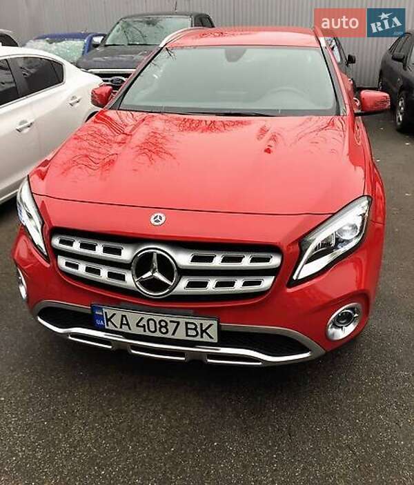 Внедорожник / Кроссовер Mercedes-Benz GLA-Class 2019 в Киеве фото 16 Внедорожник / Кроссовер Mercedes-Benz GLA-Class 2019 в Киеве