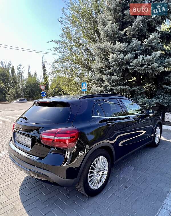 Внедорожник / Кроссовер Mercedes-Benz GLA-Class 2019 в Запорожье фото 5 Внедорожник / Кроссовер Mercedes-Benz GLA-Class 2019 в Запорожье