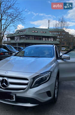 Внедорожник / Кроссовер Mercedes-Benz GLA-Class 2016 в 