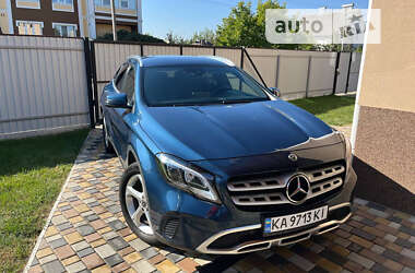 Позашляховик / Кросовер Mercedes-Benz GLA-Class 2019 в Чернігові