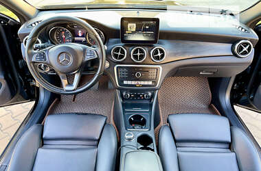 Внедорожник / Кроссовер Mercedes-Benz GLA-Class 2017 в Виннице