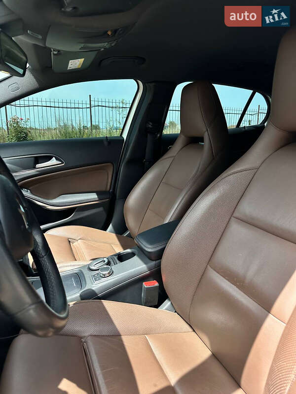 Внедорожник / Кроссовер Mercedes-Benz GLA-Class 2016 в Одессе