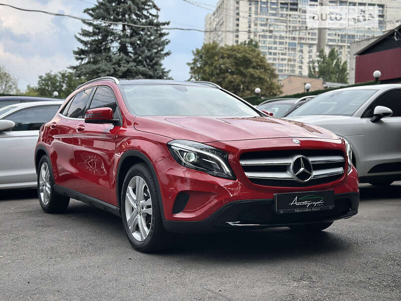 Mercedes-Benz GLA-Class 2015