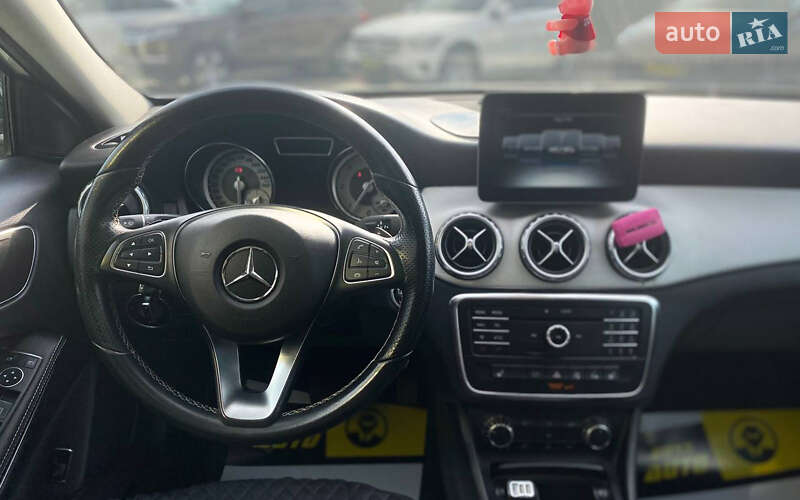 Внедорожник / Кроссовер Mercedes-Benz GLA-Class 2016 в Мукачево