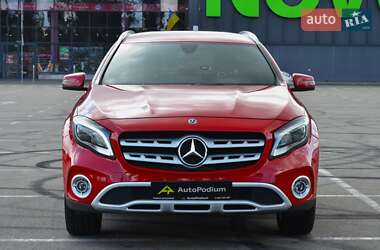 Внедорожник / Кроссовер Mercedes-Benz GLA-Class 2018 в 