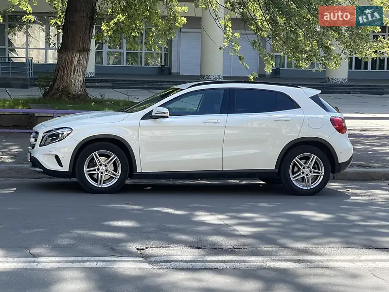 Mercedes-Benz GLA-Class