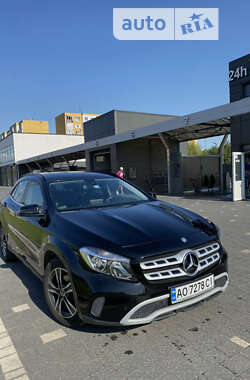 Внедорожник / Кроссовер Mercedes-Benz GLA-Class 2017 в Ужгороде