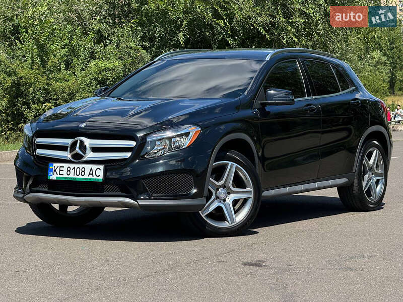 Внедорожник / Кроссовер Mercedes-Benz GLA-Class 2015 в 