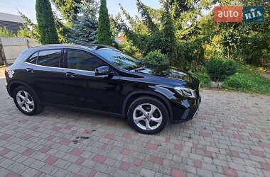 Внедорожник / Кроссовер Mercedes-Benz GLA-Class 2017 в 