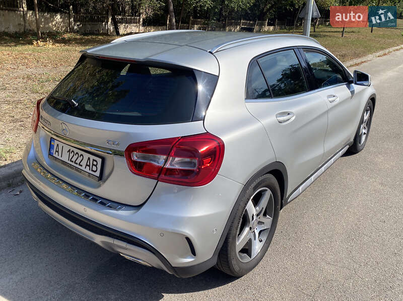 Внедорожник / Кроссовер Mercedes-Benz GLA-Class 2014 в Киеве