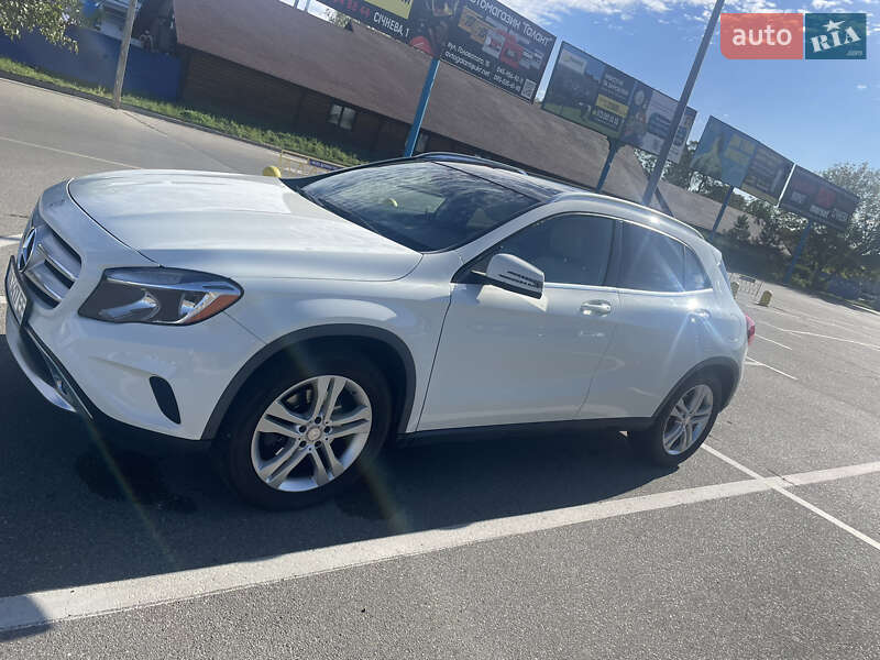 Mercedes-Benz GLA-Class 2014