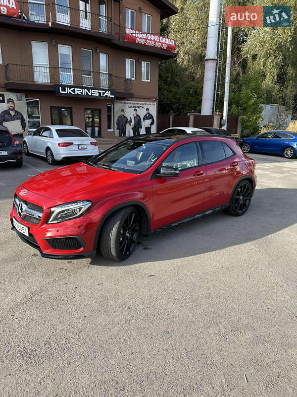 Позашляховик / Кросовер Mercedes-Benz GLA-Class 2016 в Києві