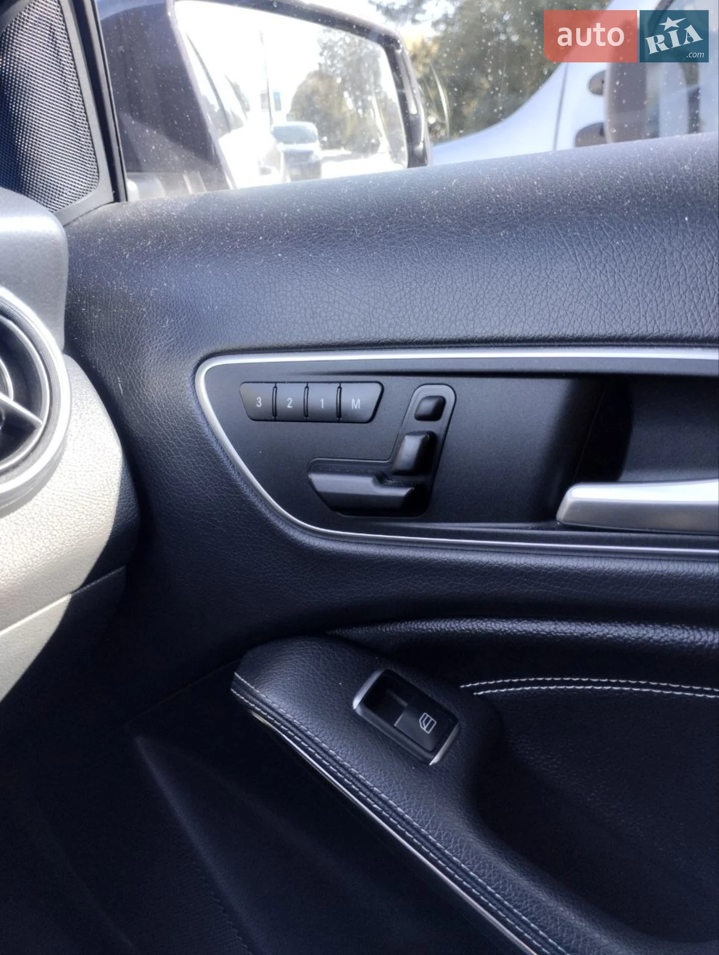 2016 Mercedes-Benz GLA-klasse - мініатюра 54