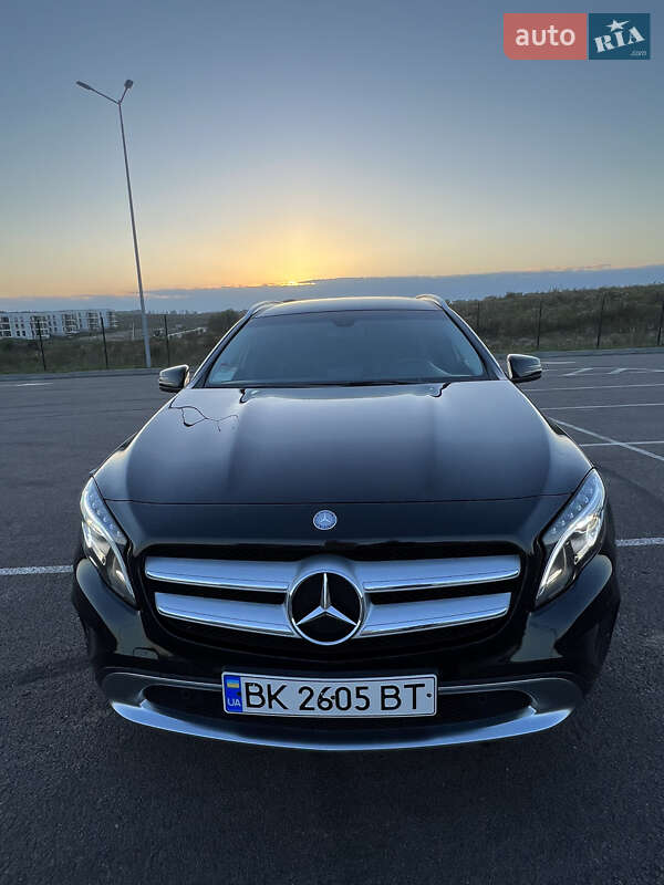 Внедорожник / Кроссовер Mercedes-Benz GLA-Class 2014 в Ровно фото 9 Внедорожник / Кроссовер Mercedes-Benz GLA-Class 2014 в Ровно