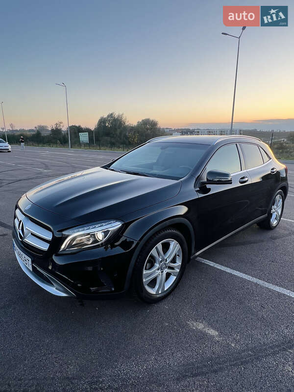 Внедорожник / Кроссовер Mercedes-Benz GLA-Class 2014 в Ровно фото 10 Внедорожник / Кроссовер Mercedes-Benz GLA-Class 2014 в Ровно