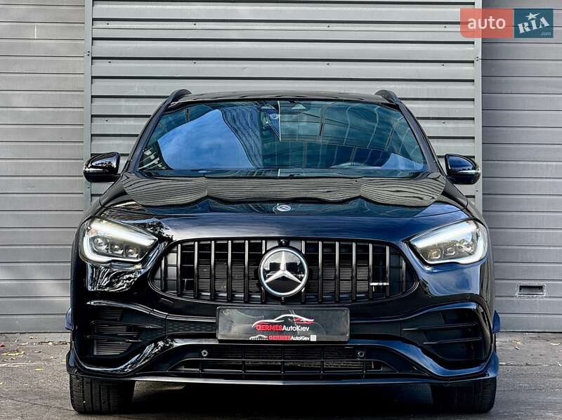 Внедорожник / Кроссовер Mercedes-Benz GLA-Class 2022 в Киеве
