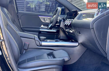 Внедорожник / Кроссовер Mercedes-Benz GLA-Class 2022 в 