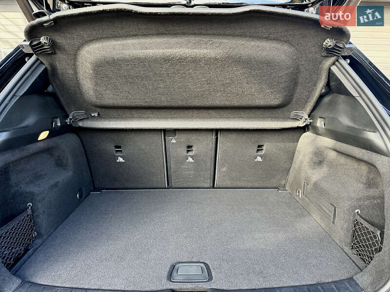 Внедорожник / Кроссовер Mercedes-Benz GLA-Class 2022 в Киеве