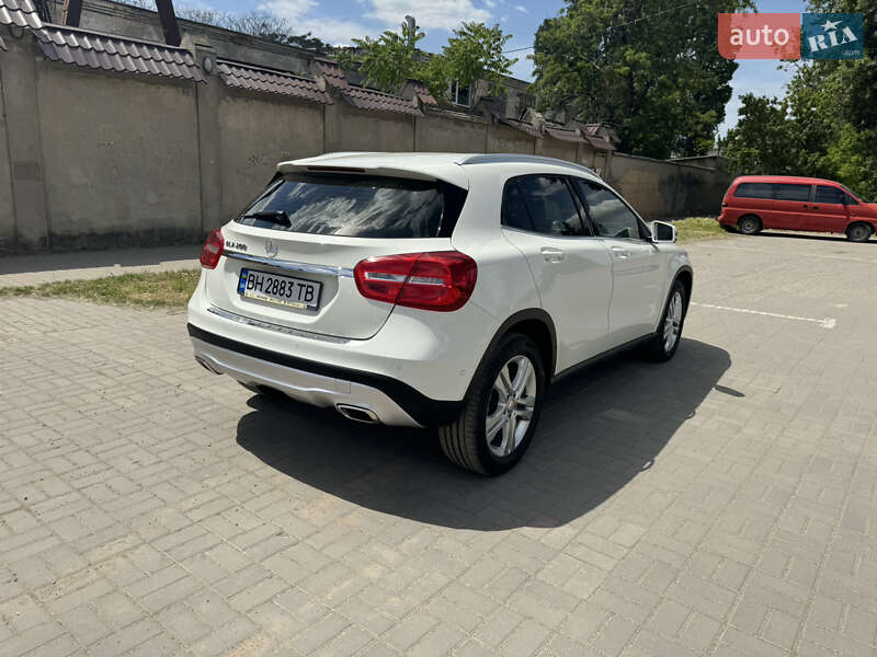 Позашляховик / Кросовер Mercedes-Benz GLA-Class 2016 в Одесі