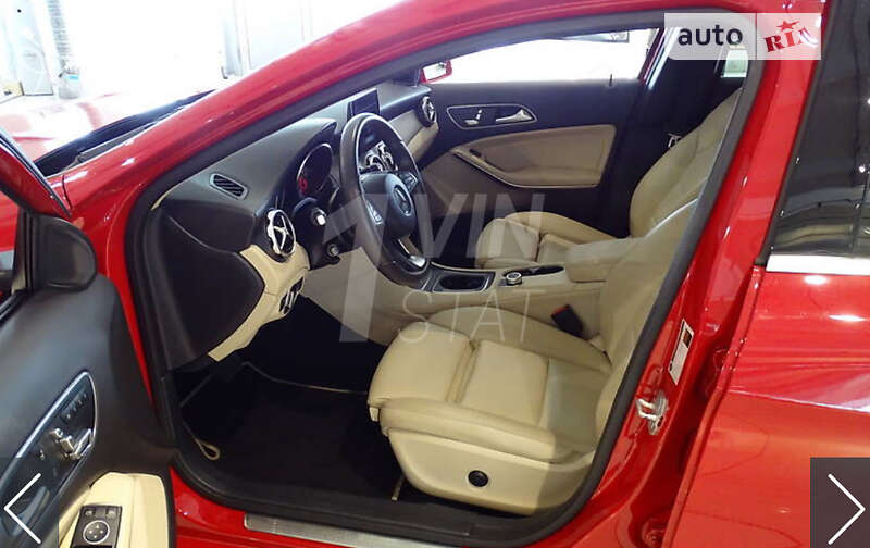 Внедорожник / Кроссовер Mercedes-Benz GLA-Class 2017 в Киеве