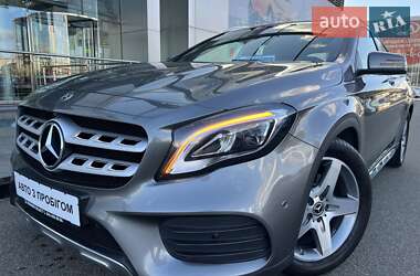 Позашляховик / Кросовер Mercedes-Benz GLA-Class 2019 в Києві