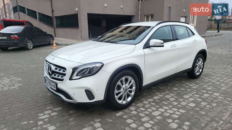 Внедорожник / Кроссовер Mercedes-Benz GLA-Class 2018 в Львове фото 4 Внедорожник / Кроссовер Mercedes-Benz GLA-Class 2018 в Львове