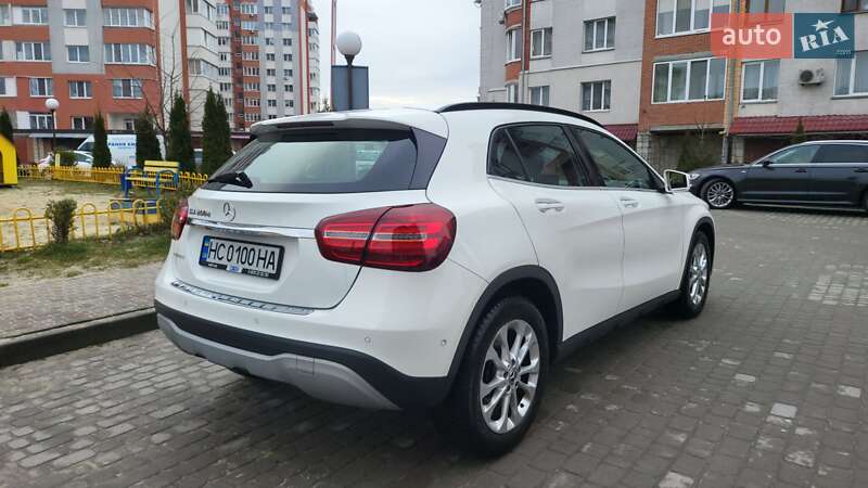 Внедорожник / Кроссовер Mercedes-Benz GLA-Class 2018 в Львове фото 5 Внедорожник / Кроссовер Mercedes-Benz GLA-Class 2018 в Львове