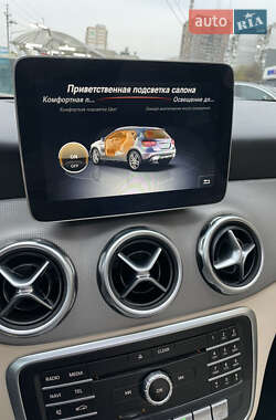 Внедорожник / Кроссовер Mercedes-Benz GLA-Class 2018 в 