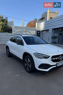 Позашляховик / Кросовер Mercedes-Benz GLA-Class 2022 в Одесі