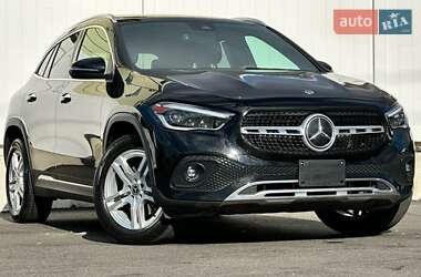 Внедорожник / Кроссовер Mercedes-Benz GLA-Class 2022 в 