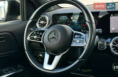 Внедорожник / Кроссовер Mercedes-Benz GLA-Class 2022 в 