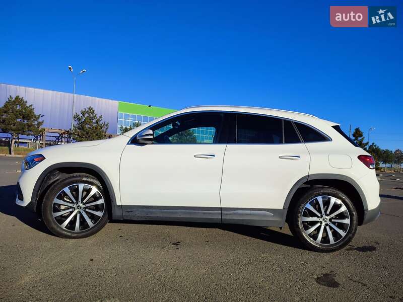 Внедорожник / Кроссовер Mercedes-Benz GLA-Class 2020 в Одессе