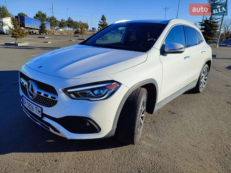Внедорожник / Кроссовер Mercedes-Benz GLA-Class 2020 в Одессе