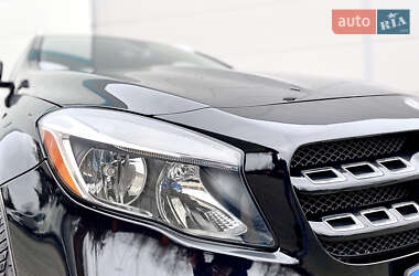 Внедорожник / Кроссовер Mercedes-Benz GLA-Class 2016 в 