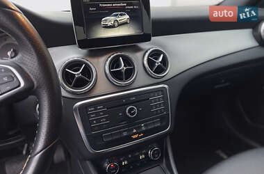 Внедорожник / Кроссовер Mercedes-Benz GLA-Class 2016 в 