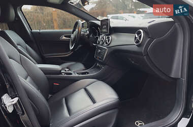 Внедорожник / Кроссовер Mercedes-Benz GLA-Class 2016 в 
