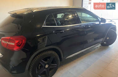 Внедорожник / Кроссовер Mercedes-Benz GLA-Class 2014 в 