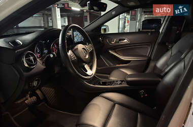 Внедорожник / Кроссовер Mercedes-Benz GLA-Class 2017 в 