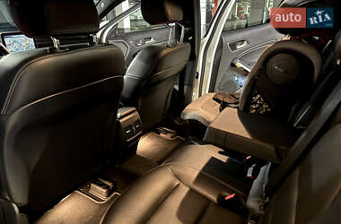 Внедорожник / Кроссовер Mercedes-Benz GLA-Class 2017 в 
