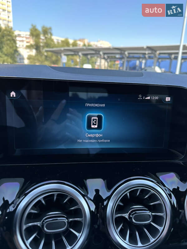 Позашляховик / Кросовер Mercedes-Benz GLA-Class 2021 в Києві